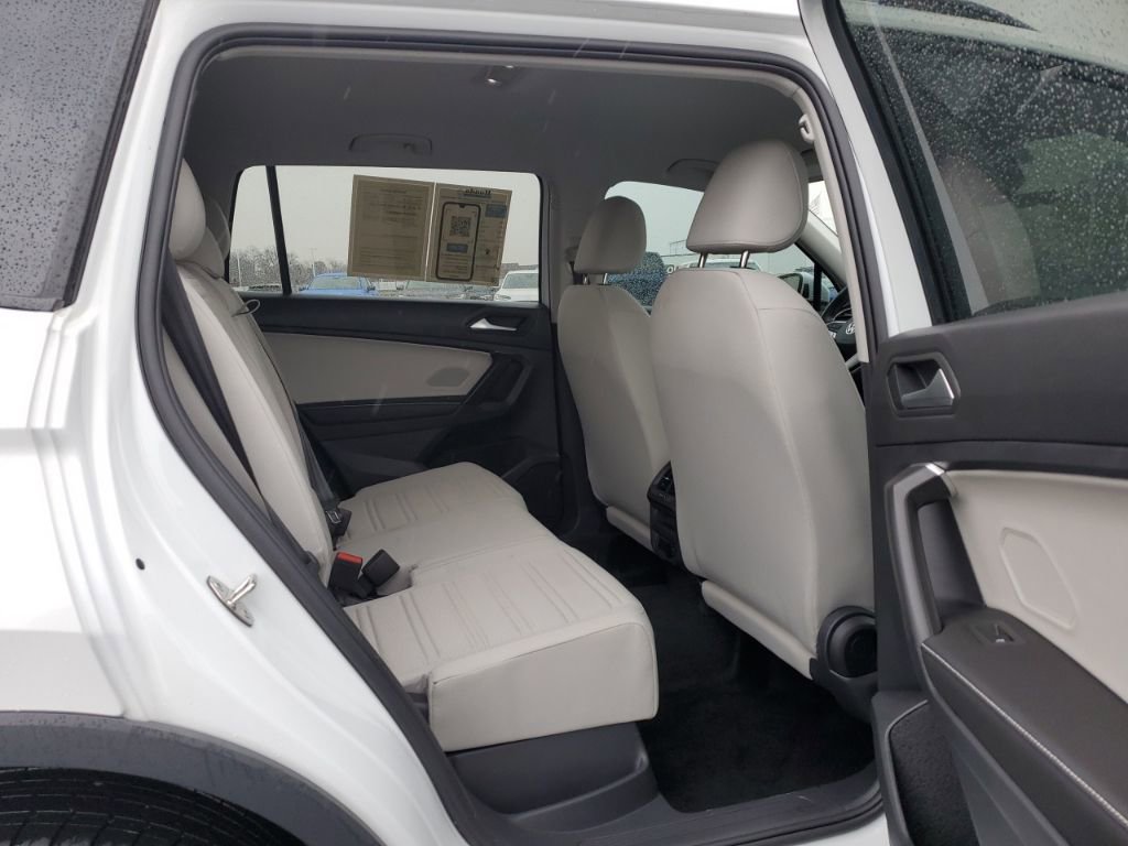 Used 2024 Volkswagen Tiguan S image 35