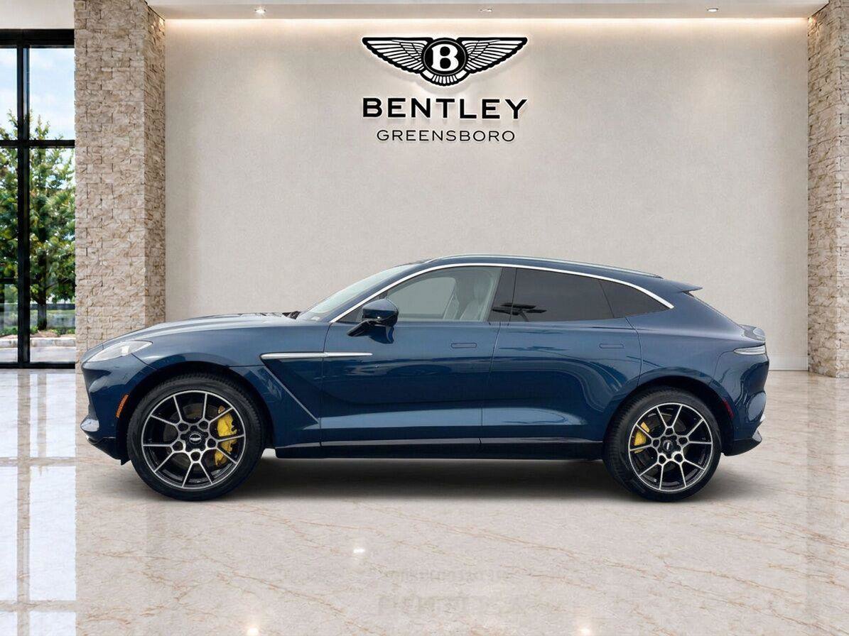 Used 2021 Aston Martin DBX AWD/4WD image 2