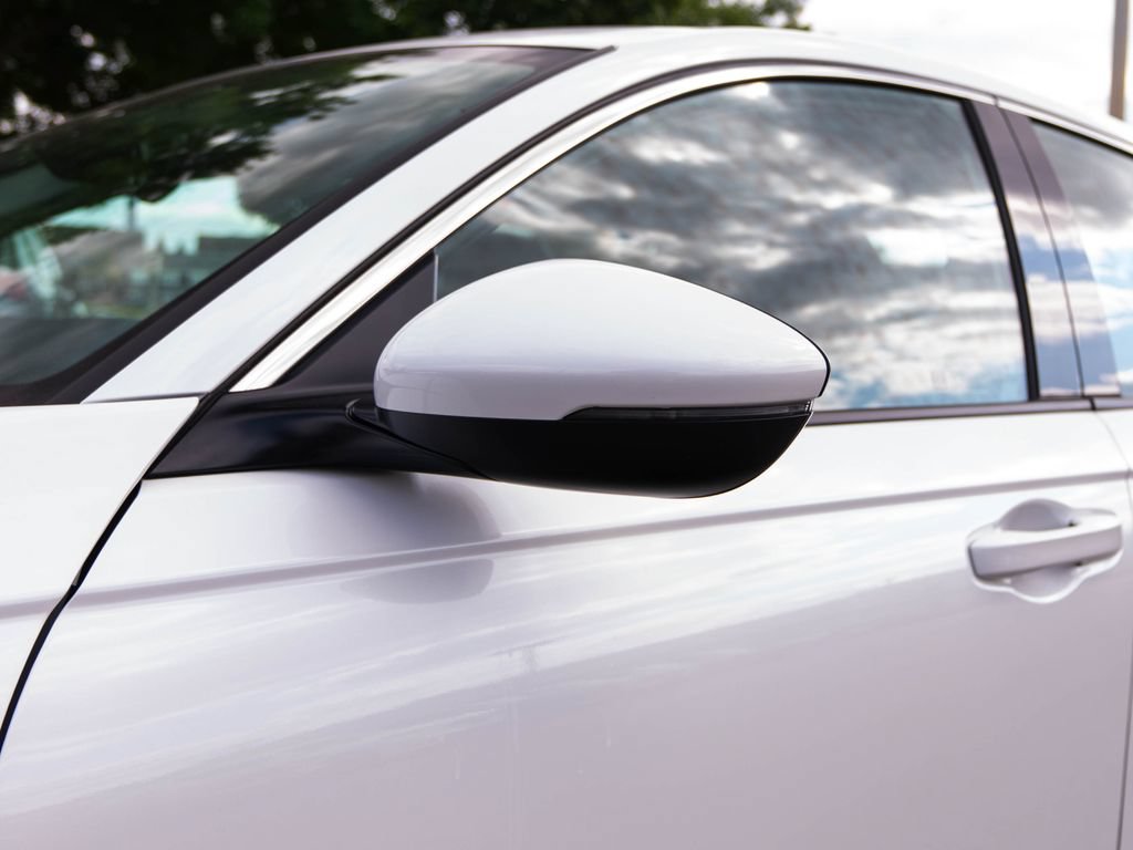 Used 2025 Honda Accord EX-L image 14