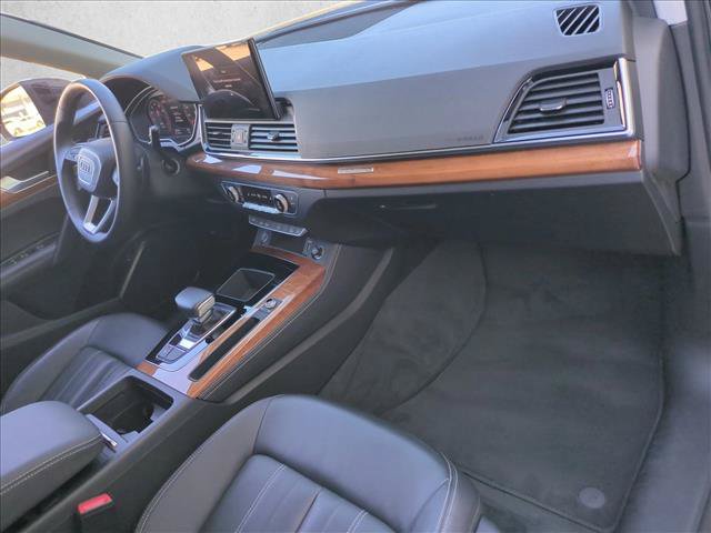 Used 2021 Audi Q5 2.0T Premium Plus w/ Premium Plus Package AWD/4WD image 22