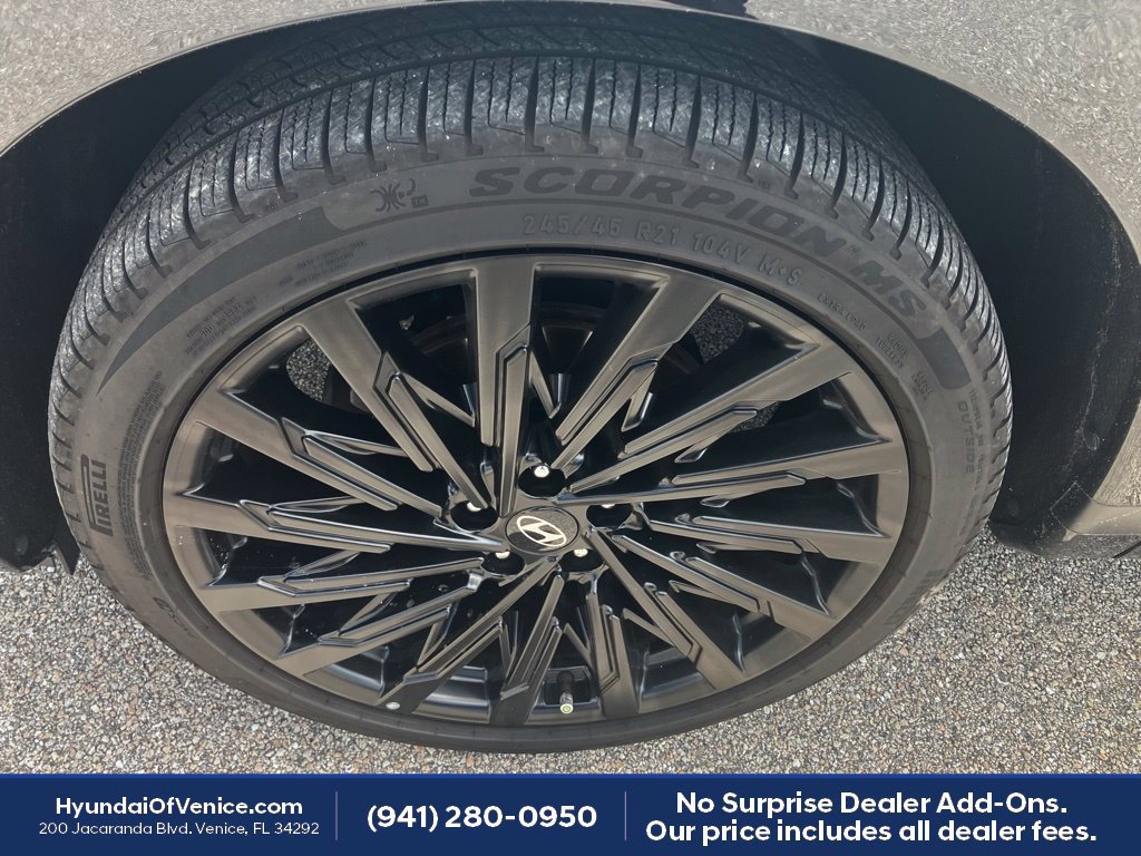 Certified 2024 Hyundai Santa Fe Calligraphy AWD/4WD image 18