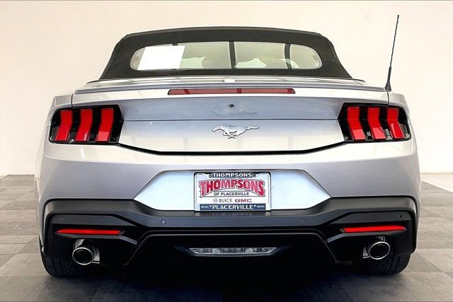 Used 2024 Ford Mustang Premium RWD image 3