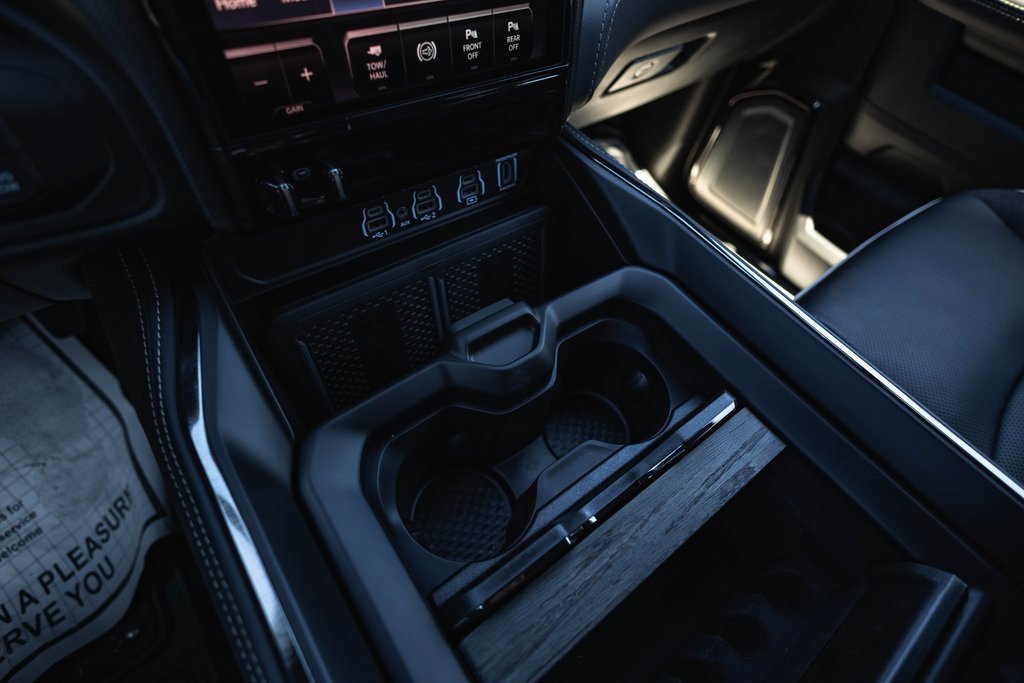 New 2025 RAM 2500 Limited image 18