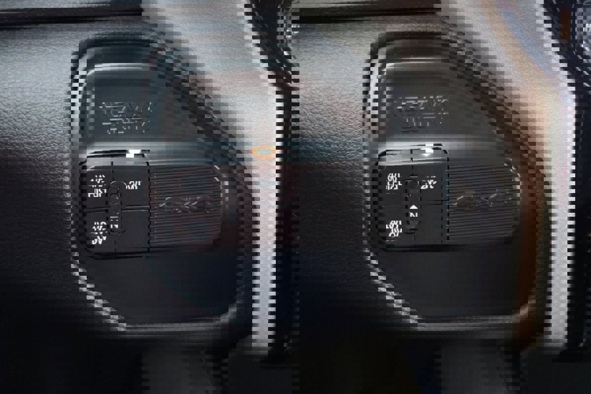 Used 2024 RAM 2500 Laramie w/ Snow Chief Group image 17