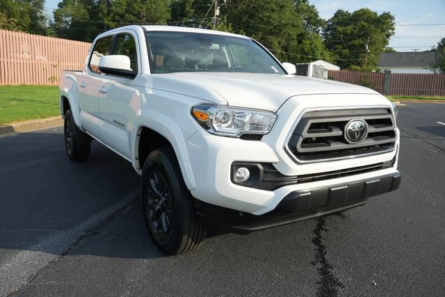 Used 2023 Toyota Tacoma SR5 RWD image 1
