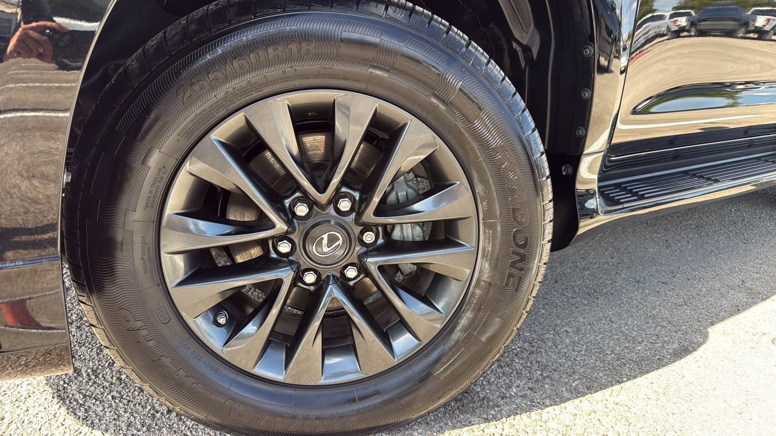 Used 2023 Lexus GX 460 Premium w/ Premium Package AWD/4WD image 29