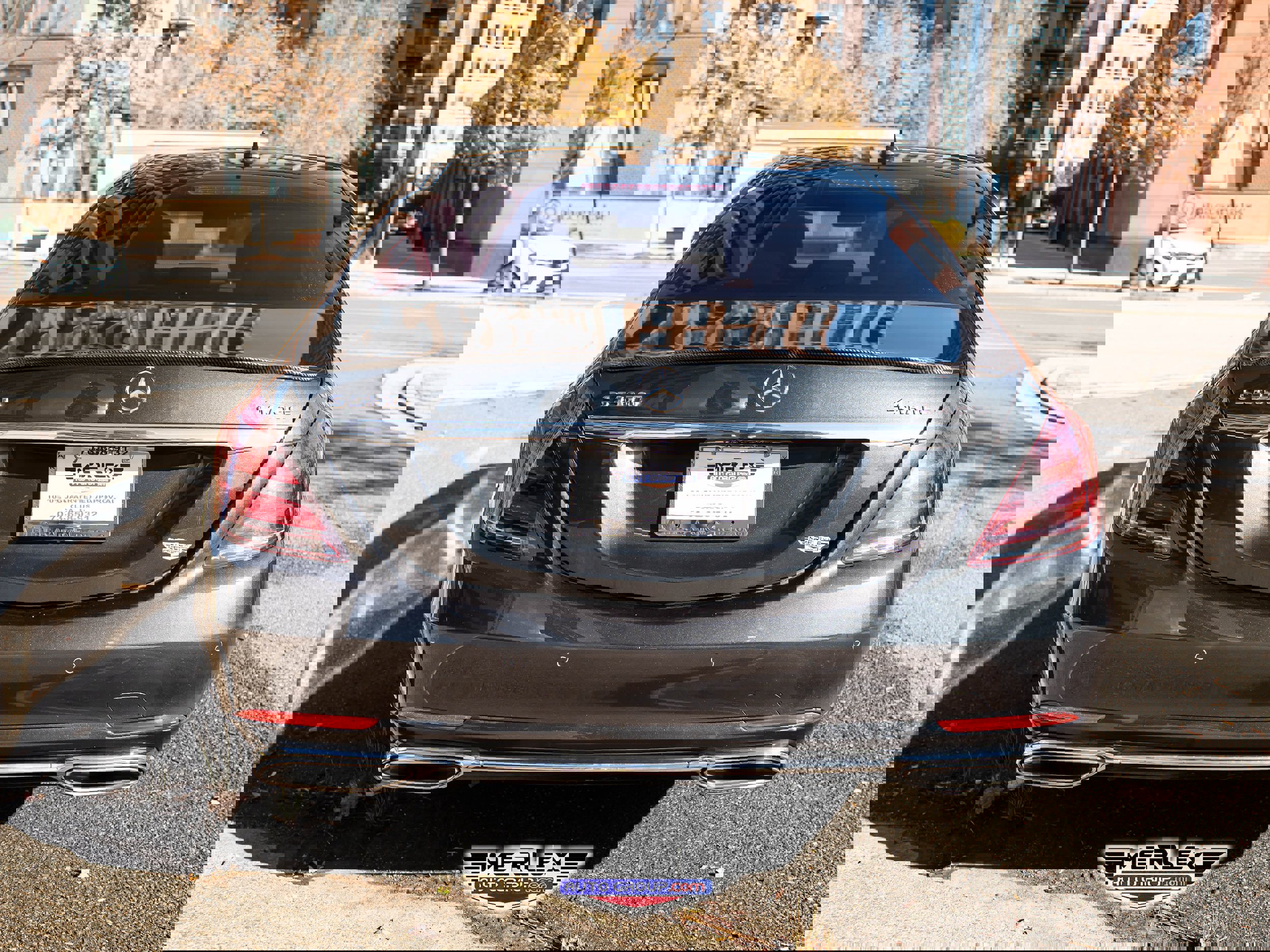 Used 2019 Mercedes-Benz S 560 4MATIC Sedan w/ Premium Package image 6