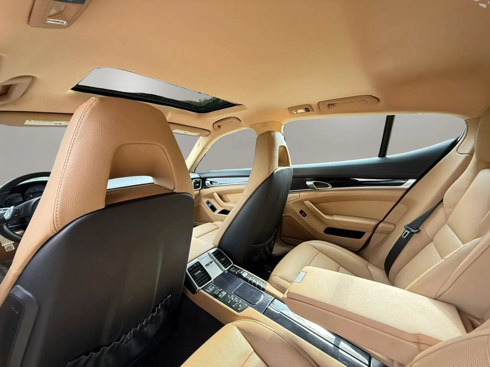 Used 2016 Porsche Panamera Edition w/ Premium Package Plus RWD image 18