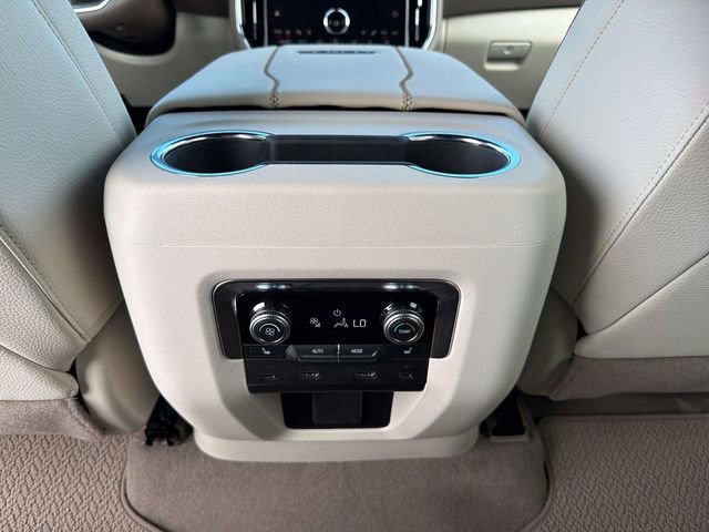 New 2026 GMC Yukon XL Denali w/ Denali Reserve Package image 15