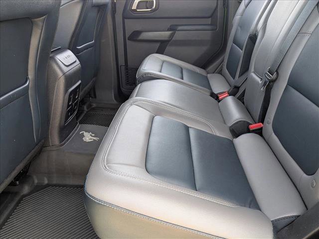 Used 2024 Ford Bronco Outer Banks image 19