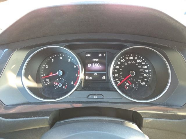 Used 2020 Volkswagen Tiguan SE R-Line image 13