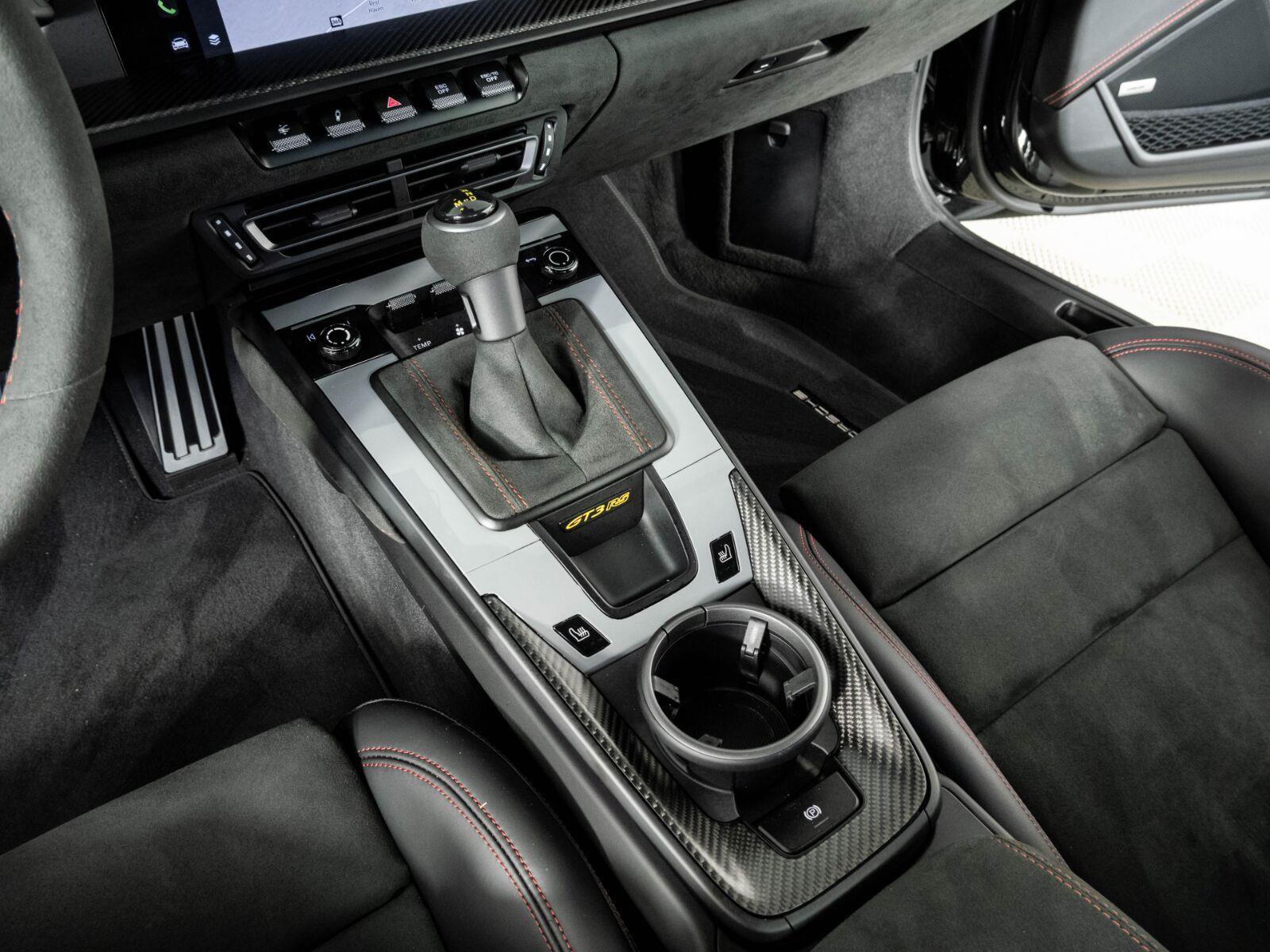 Certified 2025 Porsche 911 GT3 RS RWD image 17