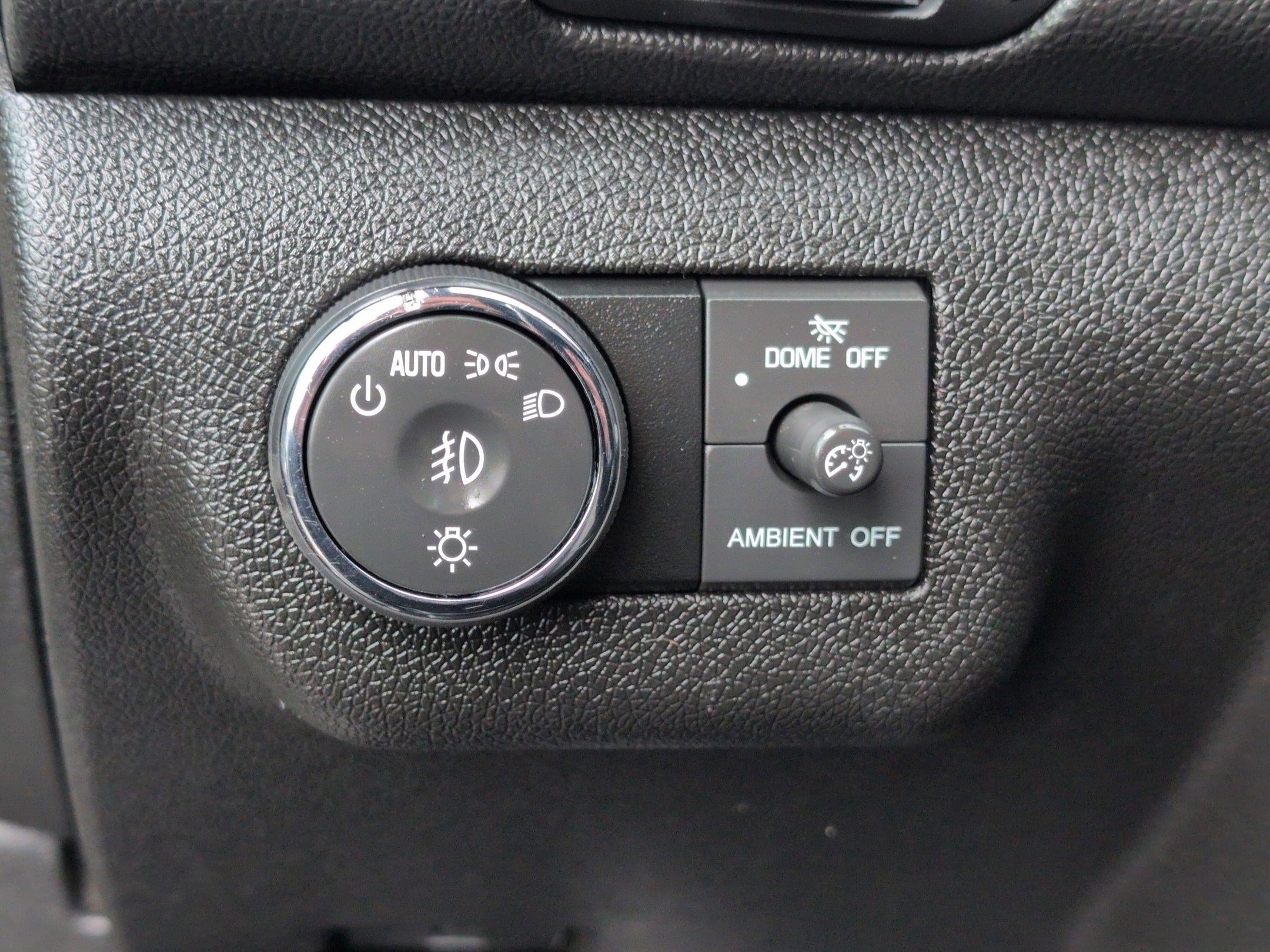 Used 2014 Chevrolet Traverse LTZ image 24