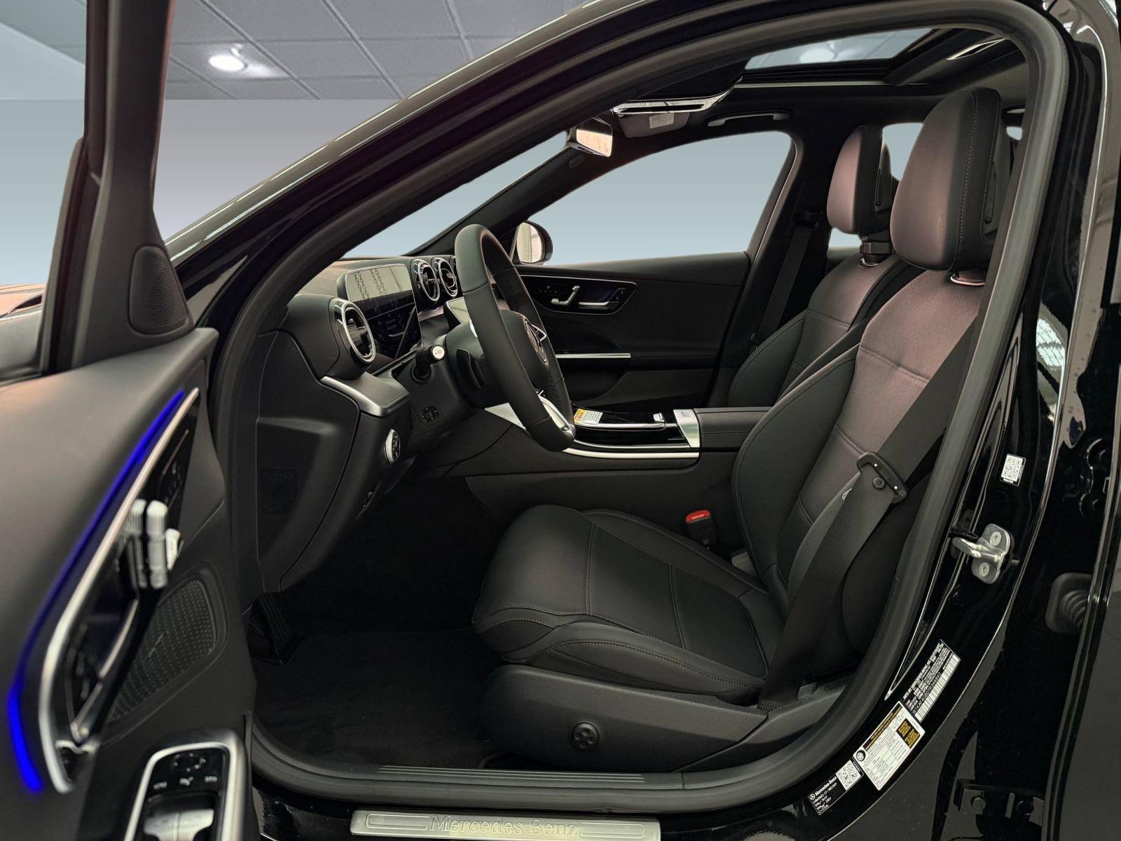 New 2026 Mercedes-Benz C 300 4MATIC Sedan image 5