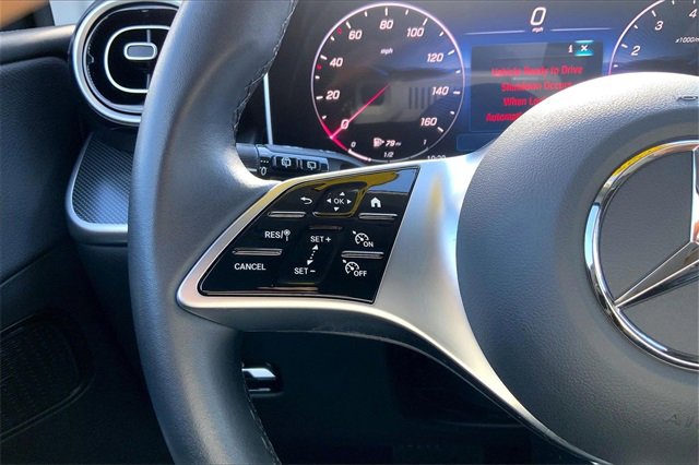 Used 2025 Mercedes-Benz GLC 300 4MATIC image 19