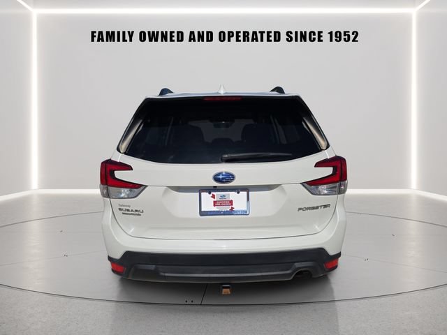 Used 2020 Subaru Forester Premium w/ Popular Package #1 AWD/4WD image 4