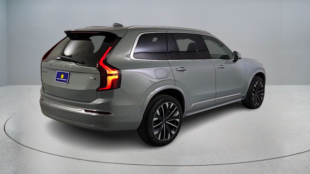 New 2026 Volvo XC90 B6 Ultra w/ Protection Package AWD/4WD image 7