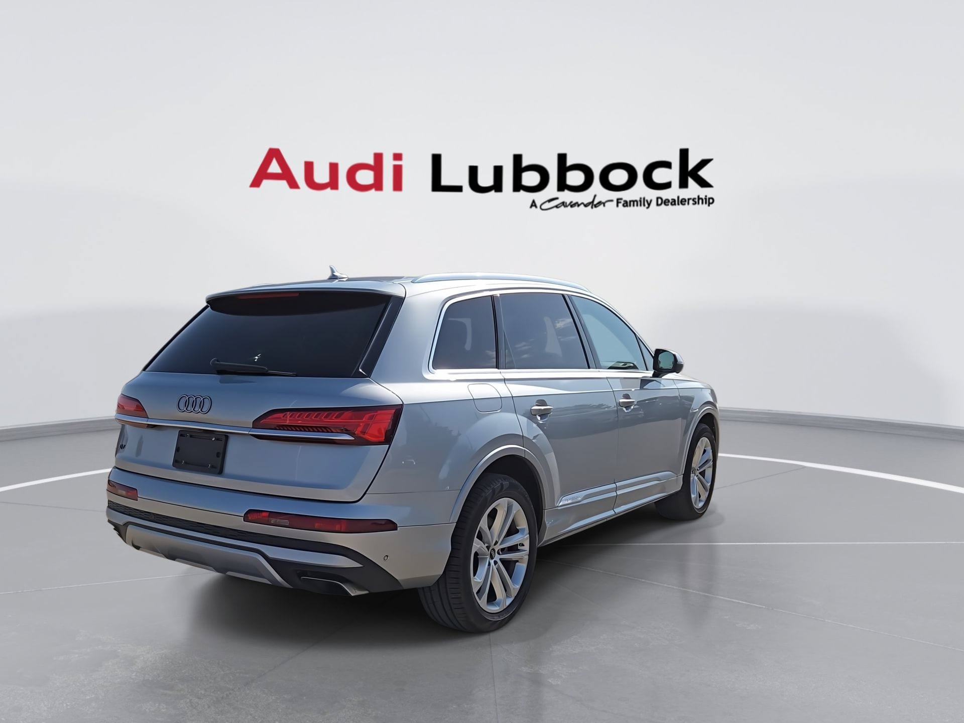 Used 2025 Audi Q7 3.0T Premium Plus AWD/4WD image 8