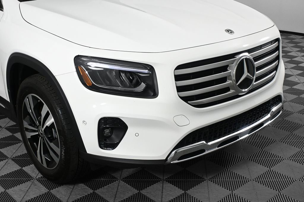Used 2025 Mercedes-Benz GLB 250 image 35
