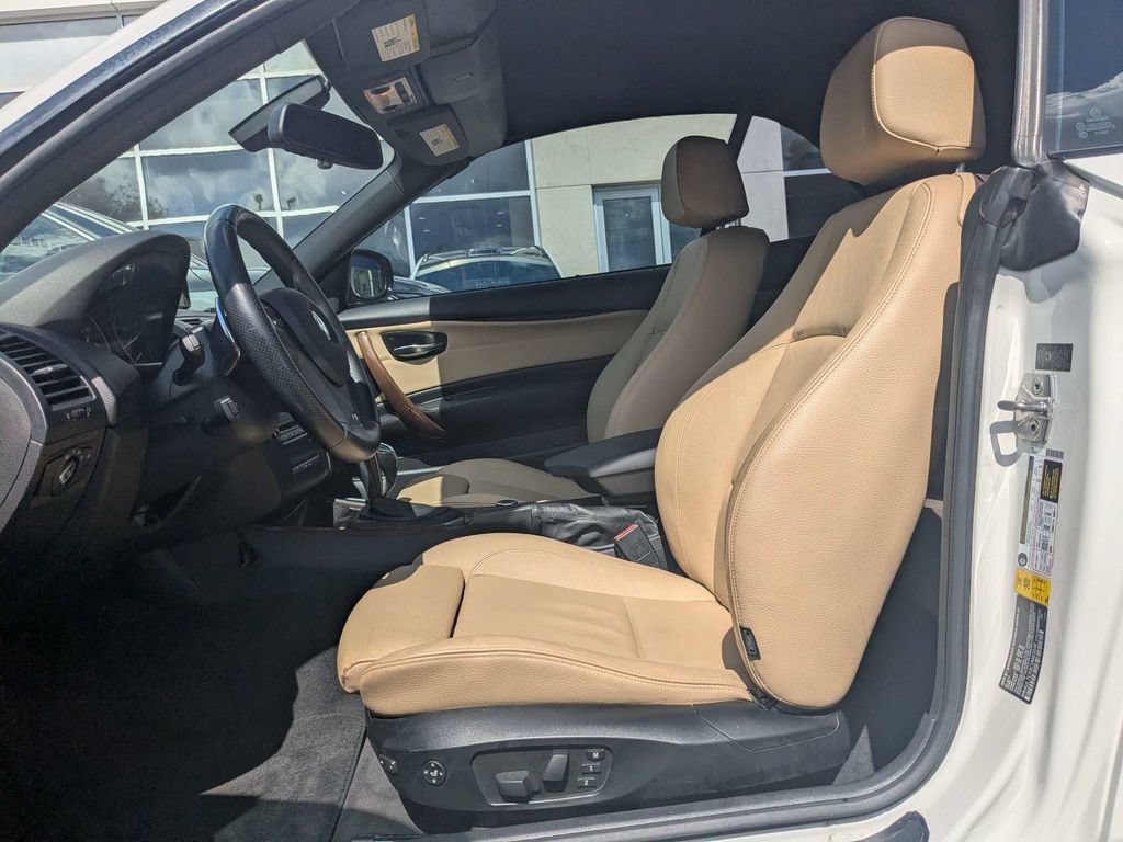 Used 2012 BMW 128i Convertible RWD image 2