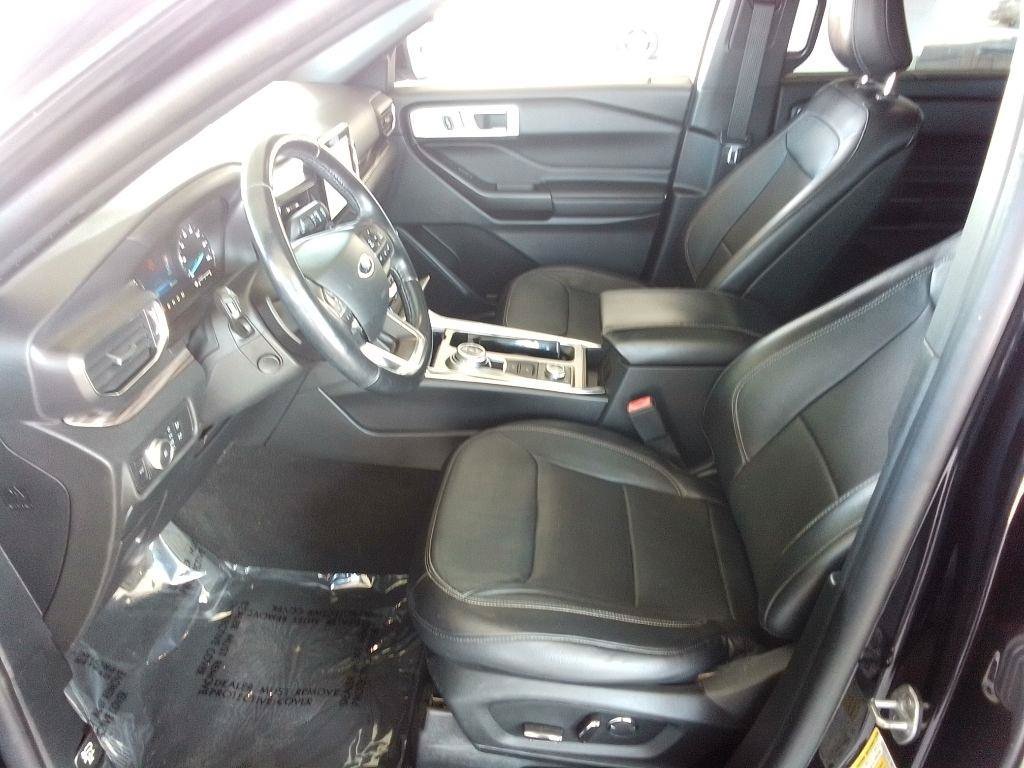Used 2020 Ford Explorer Limited AWD/4WD image 18