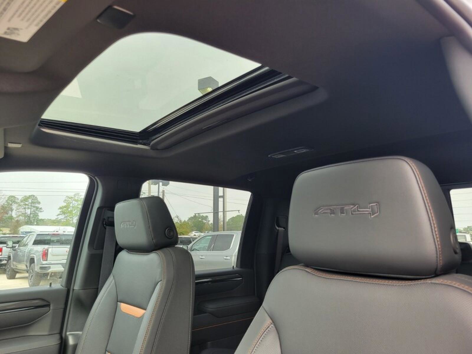 New 2026 GMC Sierra 3500 AT4 w/ AT4 Premium Plus Package image 24