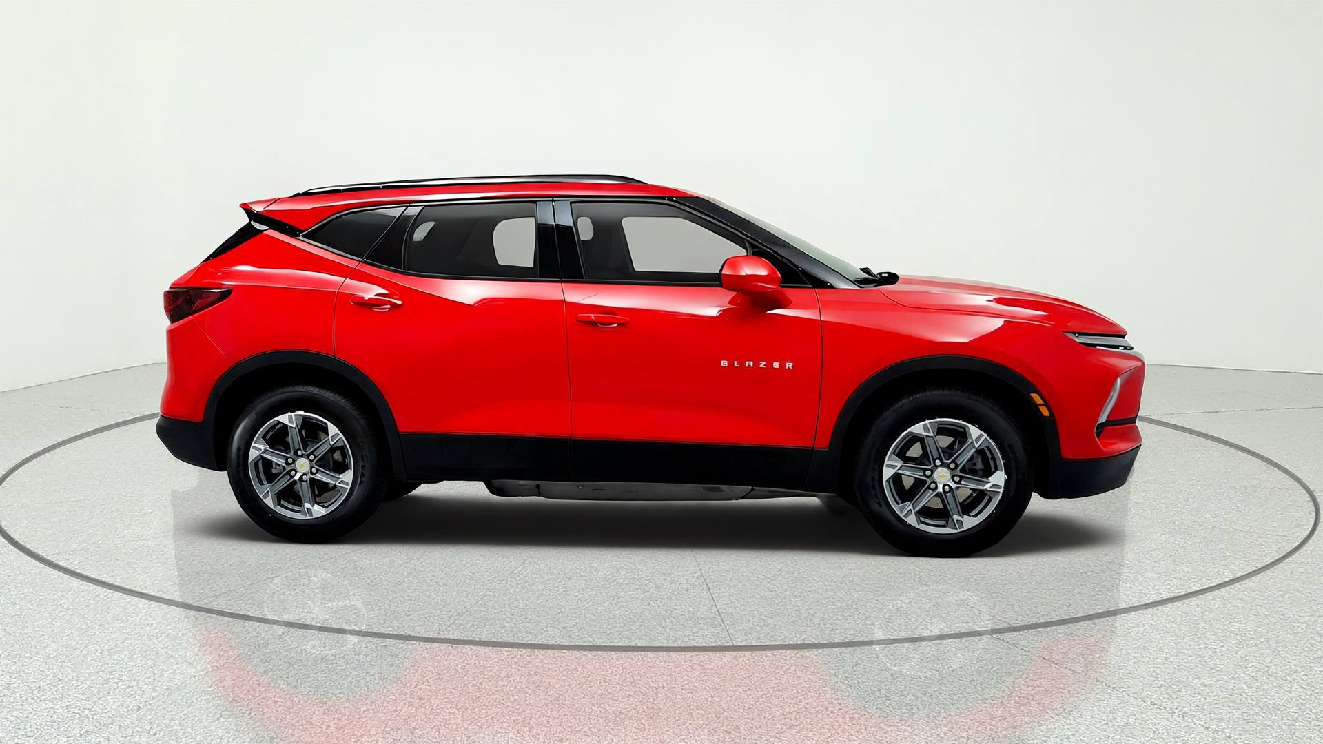 Certified 2024 Chevrolet Blazer LT w/ Convenience Package AWD/4WD image 6