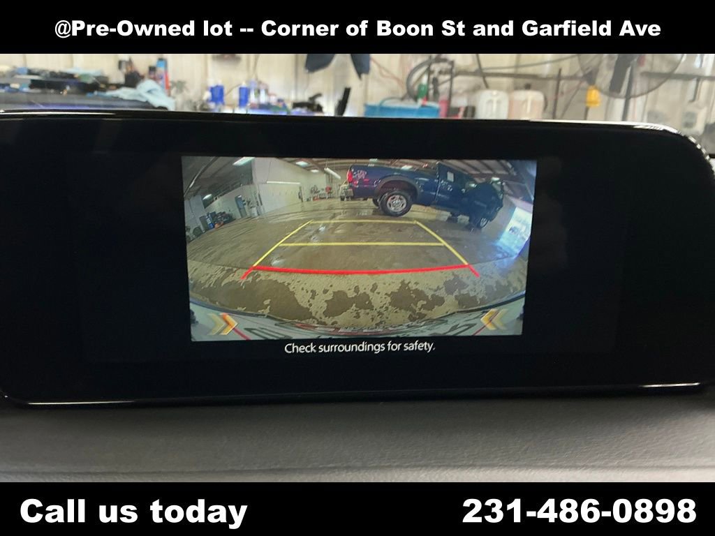 Used 2025 MAZDA MAZDA3 s image 24