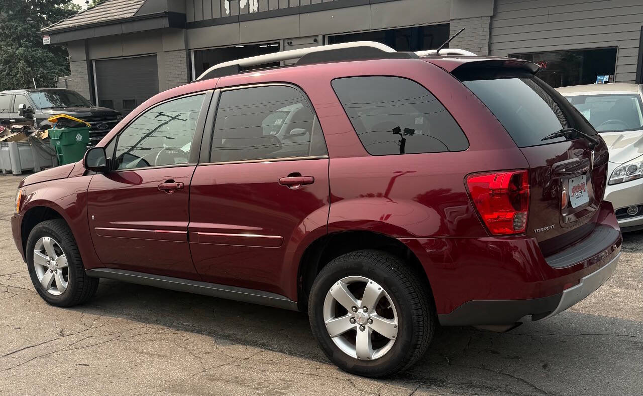 Used 2009 Pontiac Torrent 2WD image 17