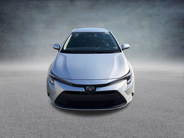 Used 2025 Toyota Corolla LE FWD image 15