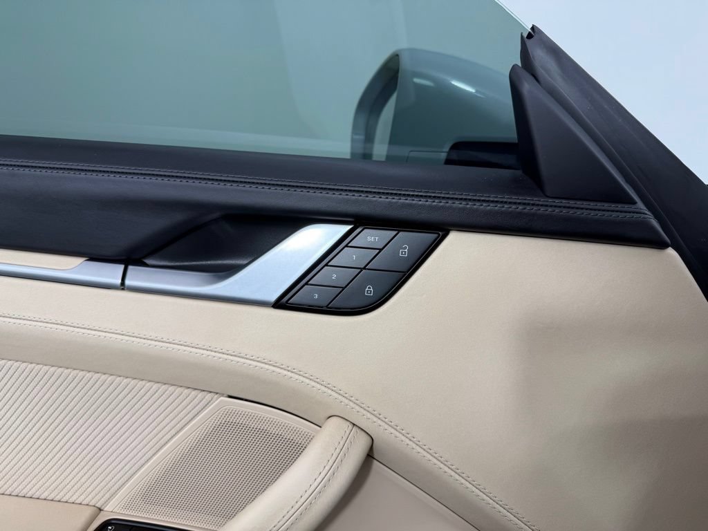 Certified 2023 Porsche 911 Targa 4S AWD/4WD image 18