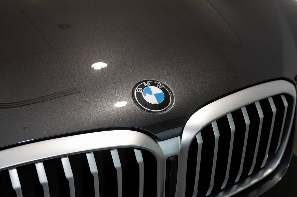 Used 2024 BMW X3 xDrive30i w/ Premium Package AWD/4WD image 16