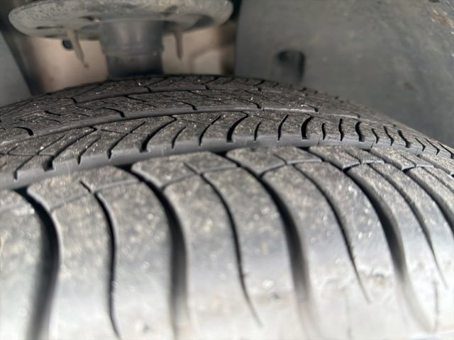 Used 2019 Ford Explorer Platinum image 27