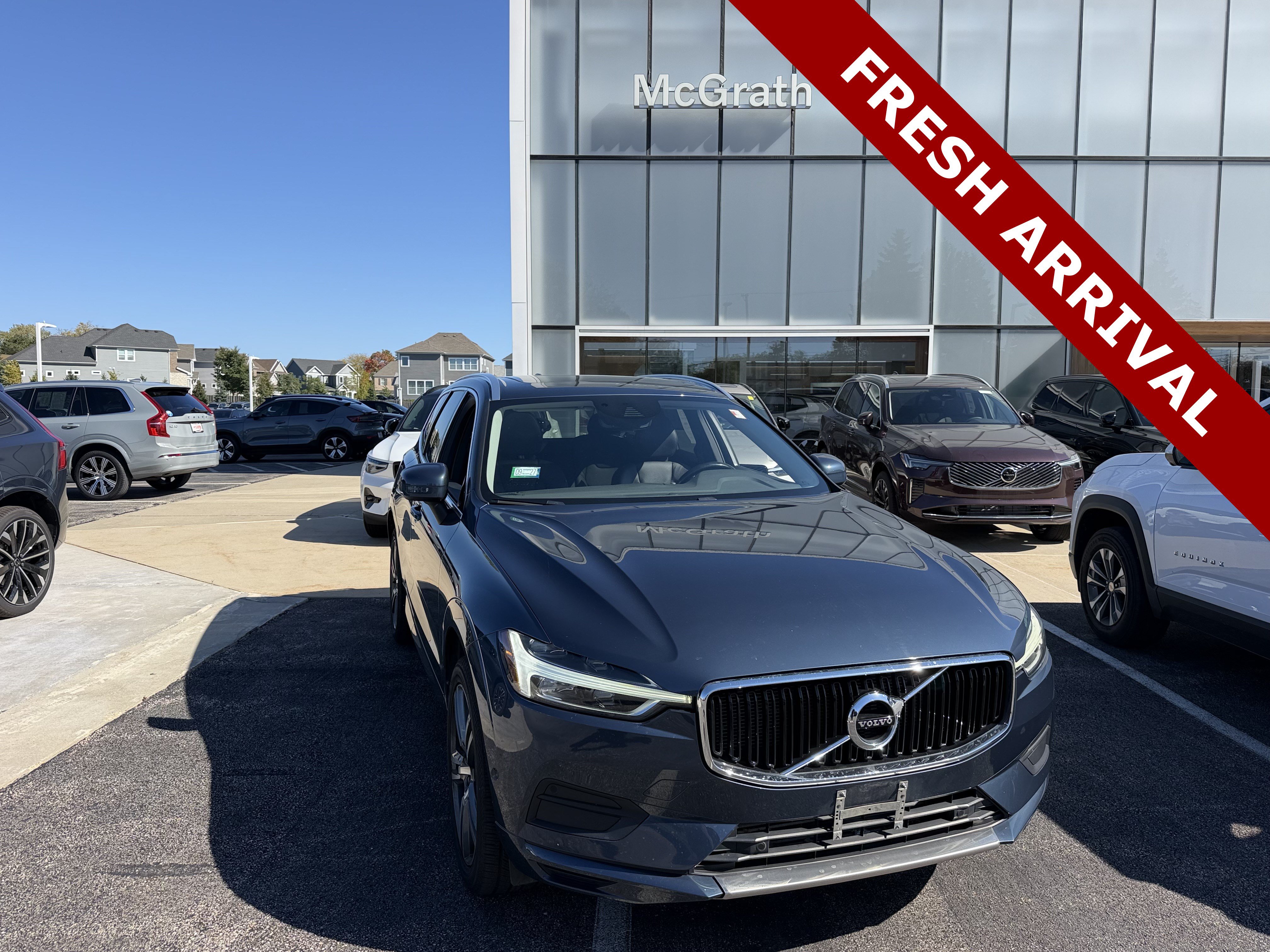 Used 2018 Volvo XC60 T6 Momentum w/ Convenience Package