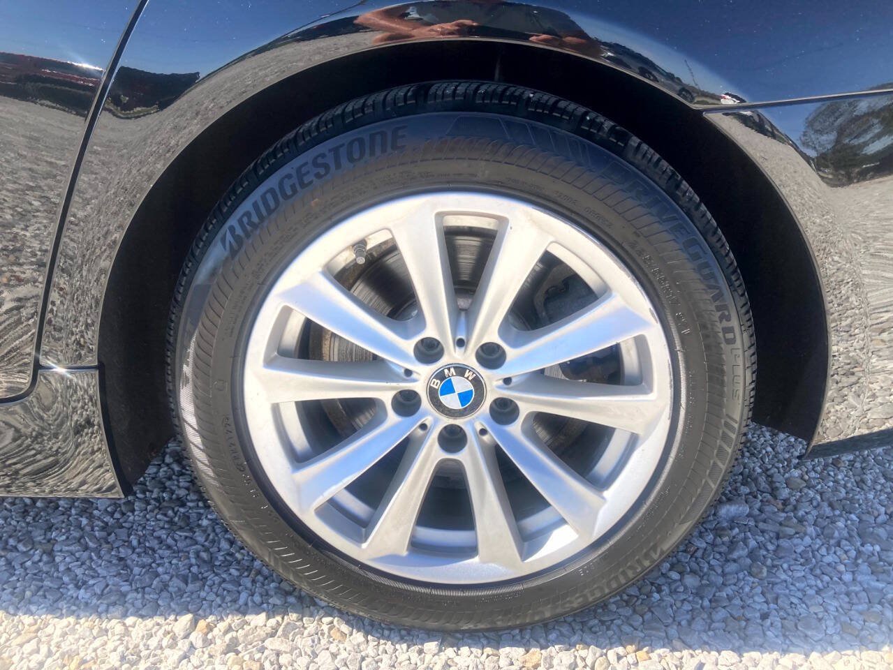 Used 2015 BMW 528i xDrive Sedan AWD/4WD image 29
