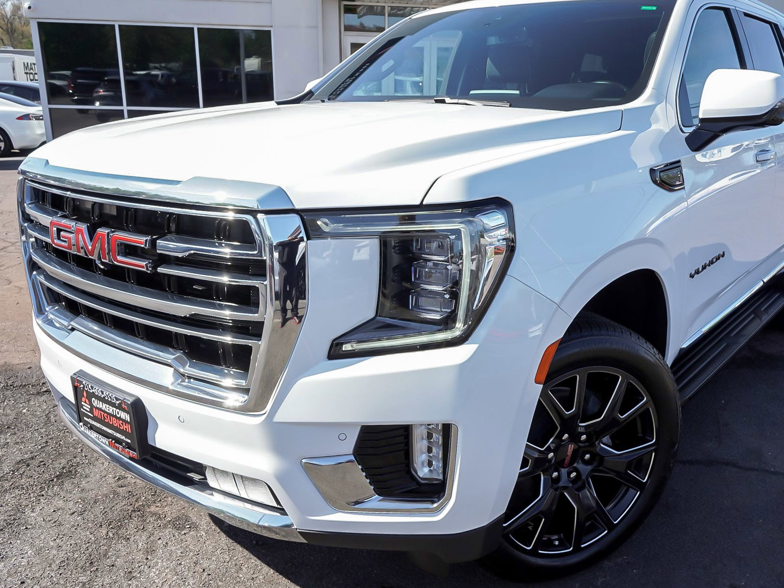 Used 2024 GMC Yukon SLT w/ SLT Luxury Package AWD/4WD image 50