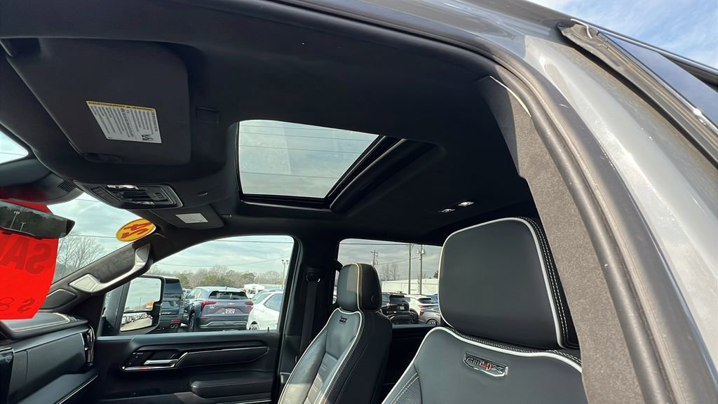 Used 2024 GMC Sierra 2500 AT4X image 15