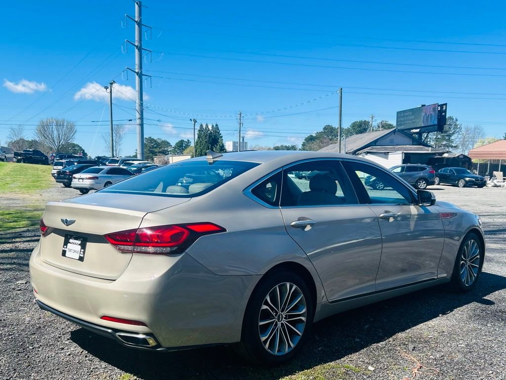 Used 2015 Hyundai Genesis 3.8 image 6