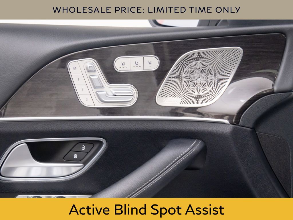 Used 2023 Mercedes-Benz GLS 450 4MATIC image 13