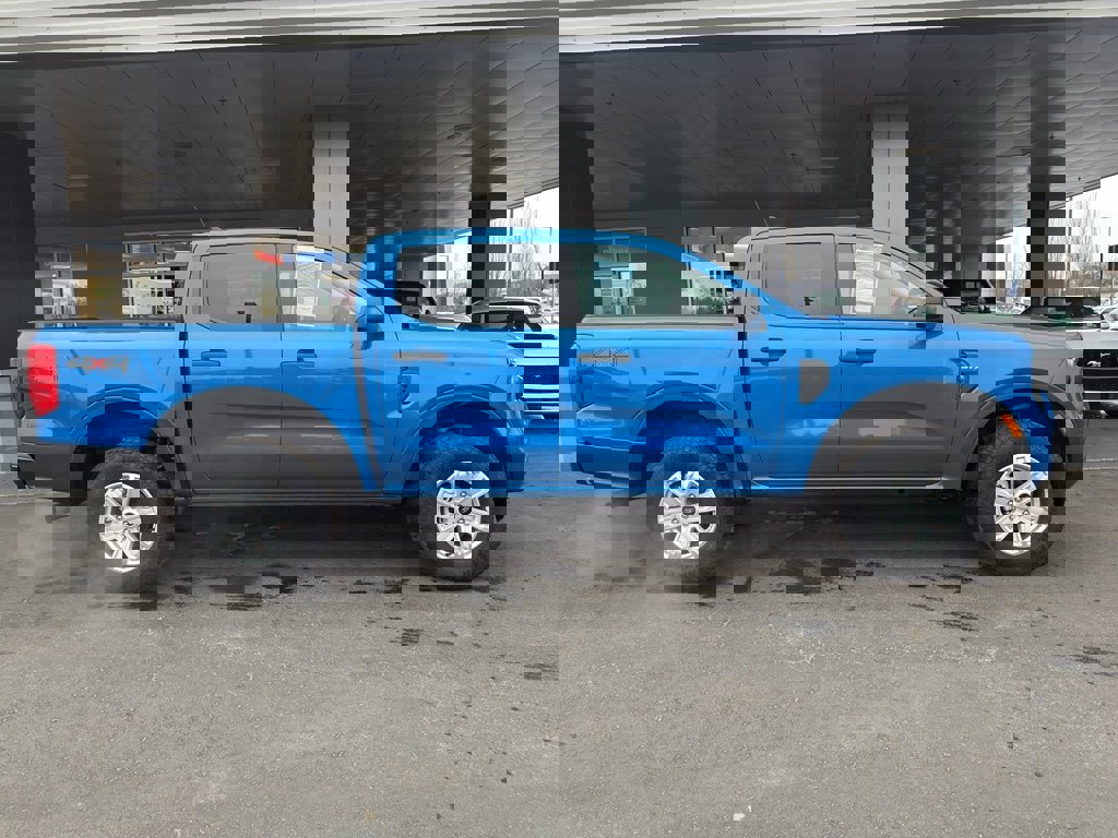 New 2025 Ford Ranger XL image 3