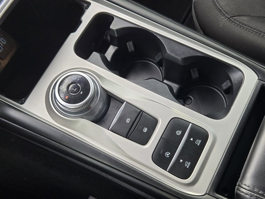 Used 2021 Ford Explorer XLT image 18