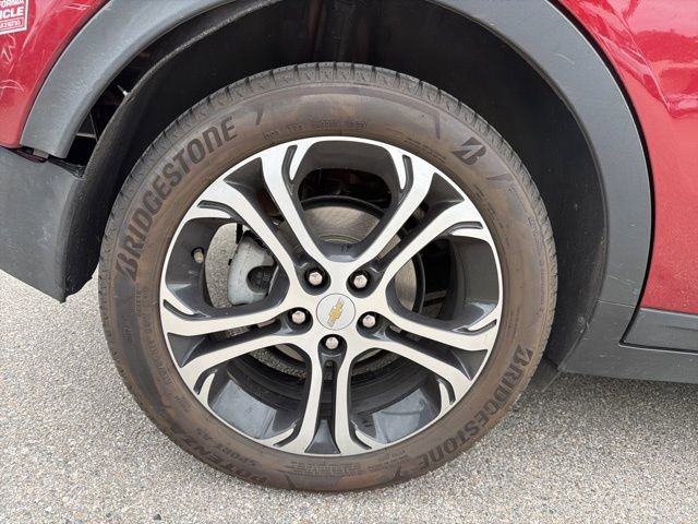 Used 2017 Chevrolet Bolt Premier w/ Driver Confidence II Package image 12