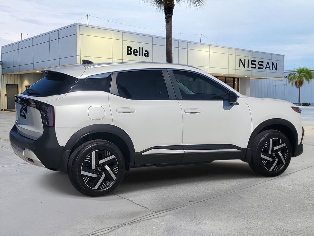 Used 2026 Nissan Kicks SV w/ Illumination Package FWD image 7