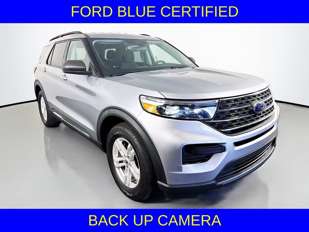 Used 2022 Ford Explorer XLT image 3