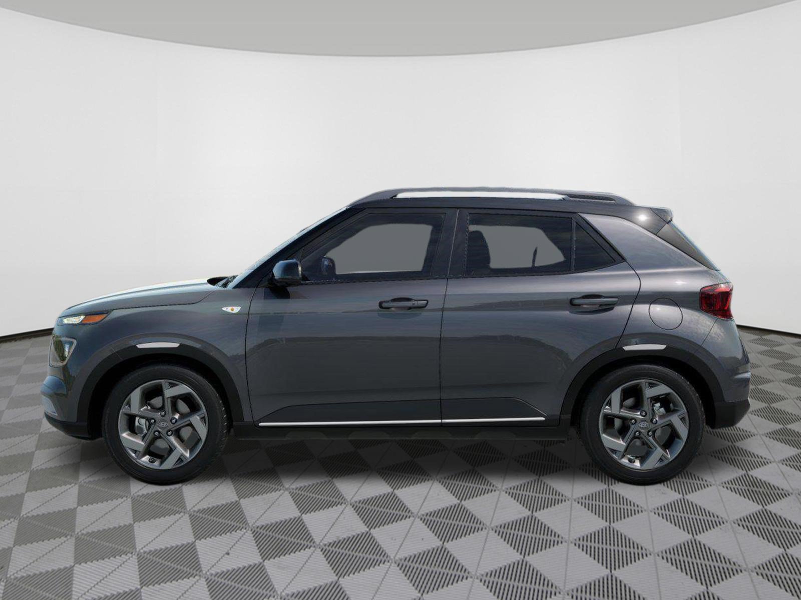 New 2026 Hyundai Venue SEL FWD image 3