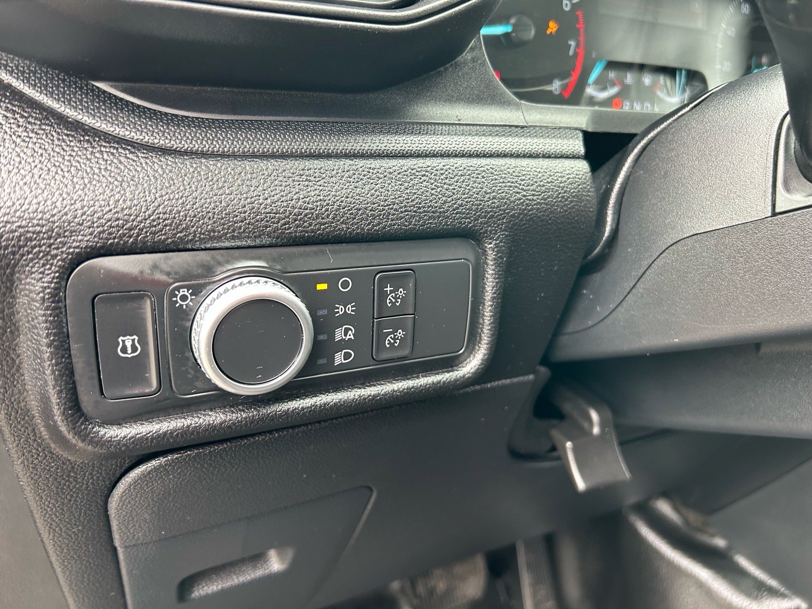 Used 2021 Ford Explorer 4WD Police Interceptor image 18