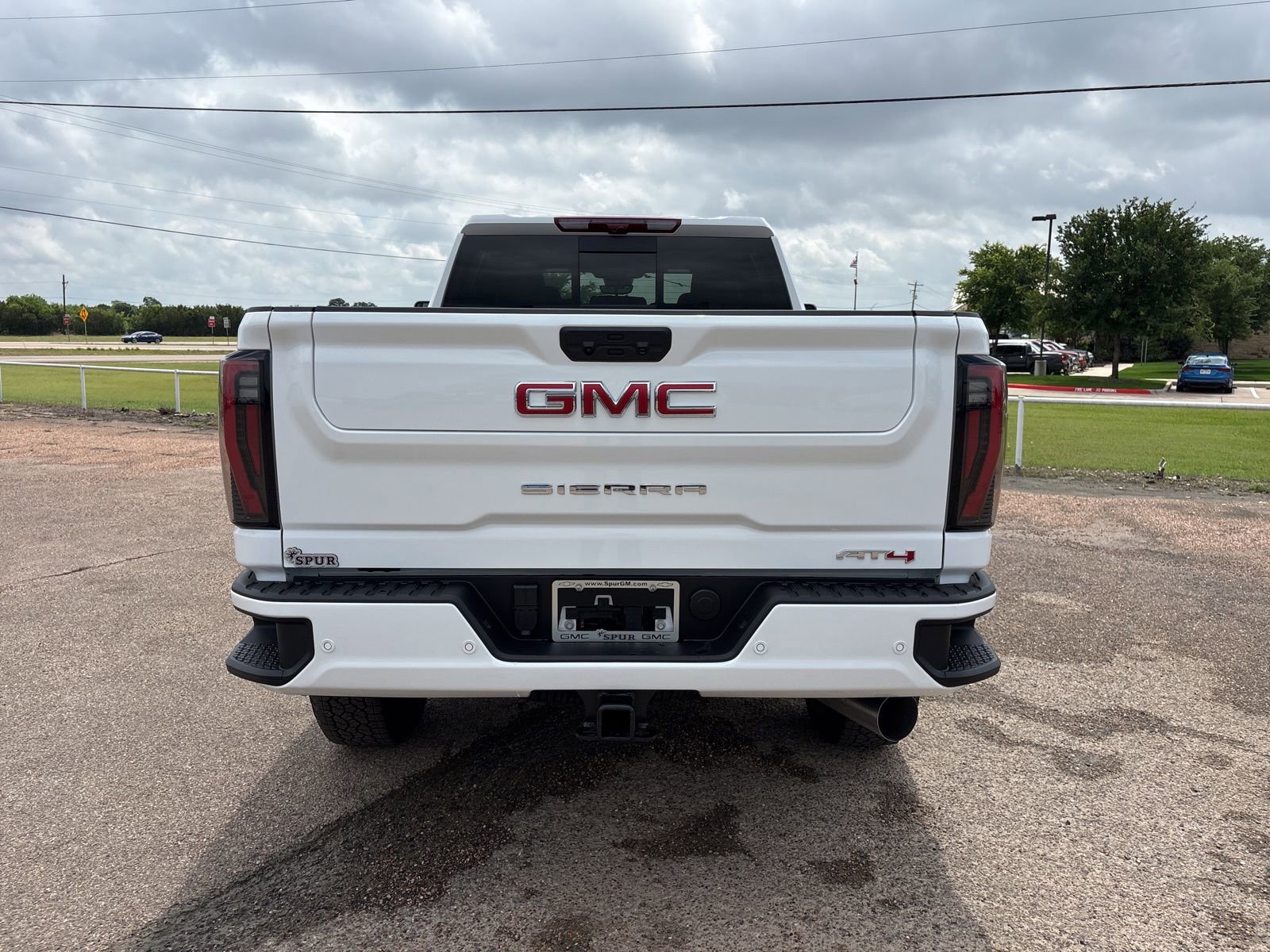 New 2026 GMC Sierra 2500 AT4 image 5