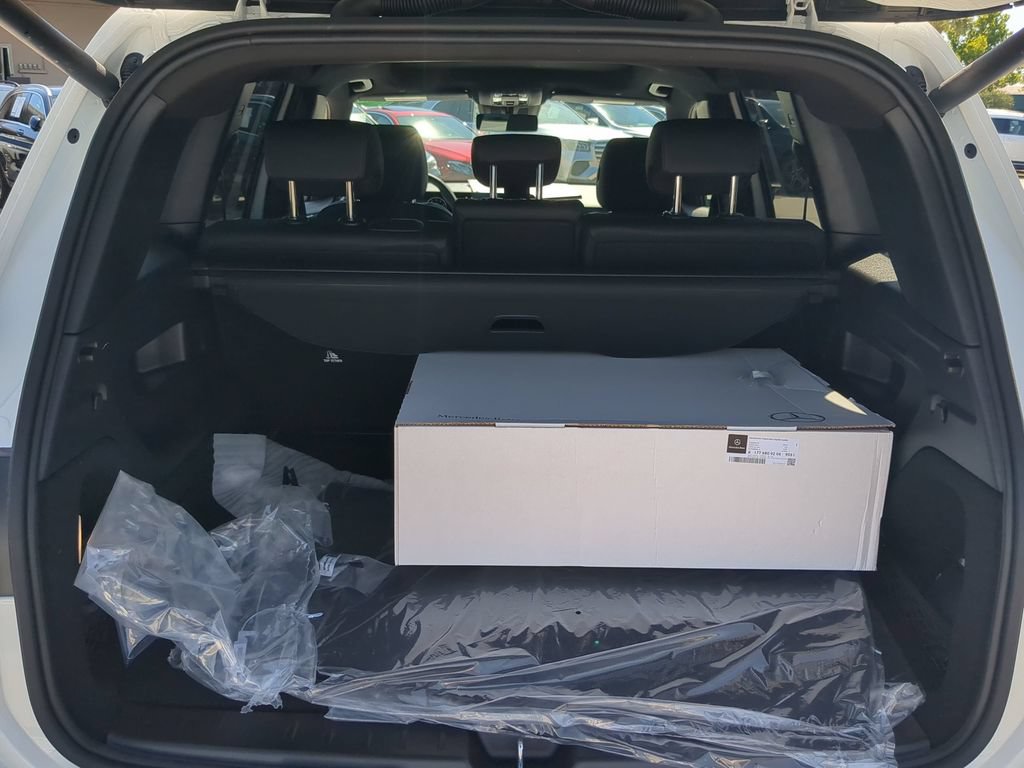 Certified 2024 Mercedes-Benz GLB 250 image 25