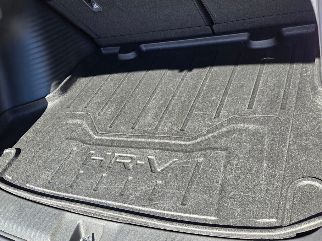 Certified 2025 Honda HR-V Sport image 18