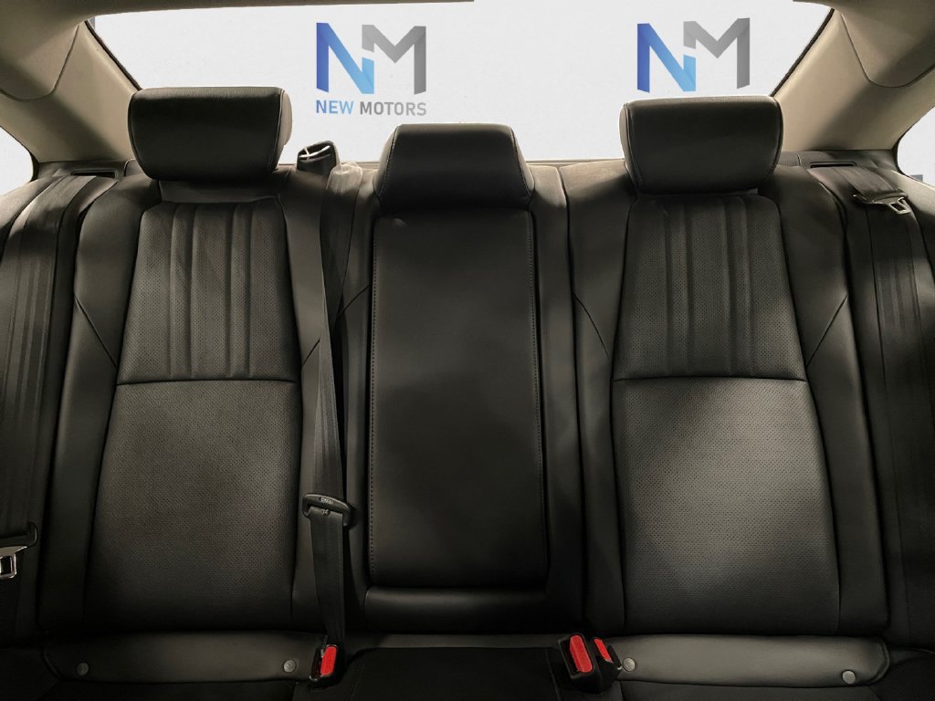 Used 2021 Honda Accord Sport Special Edition image 13